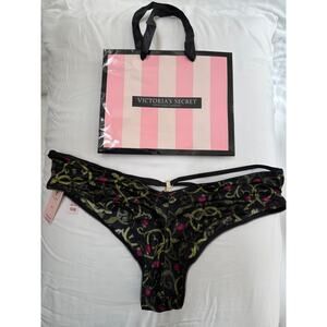 NWT Victoria’s Secret High-Leg Cheeky Panty – Black Floral Embroidery – Size S